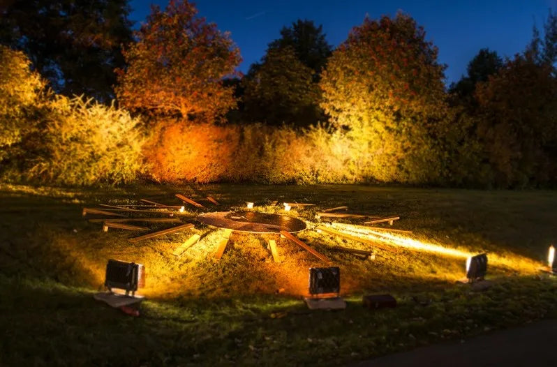 36 watt Landscape Outdoor garden spot lights Aluminum Tempered Glass Projector Light Led Flood Lighting Color R/G/B/W Optional